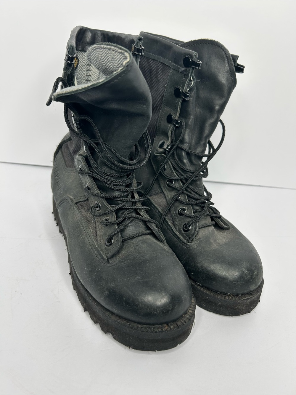 Women's Black Lace-Up Combat Boots - Rugged All-Day Support